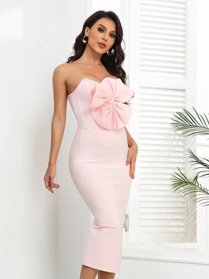 Elegant Pink Bow Strapless Dress - Image 3