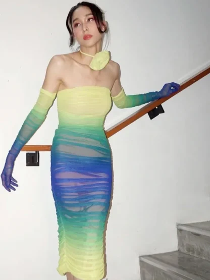 Gradient Ruched Strapless Dresses - Image 5