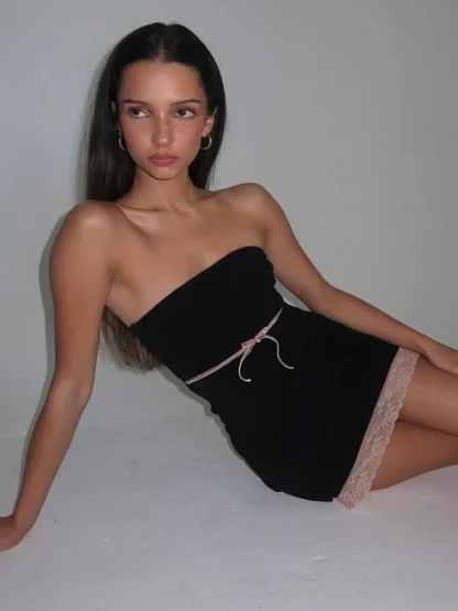 Lace Hem Strapless Mini Dresses - Image 3