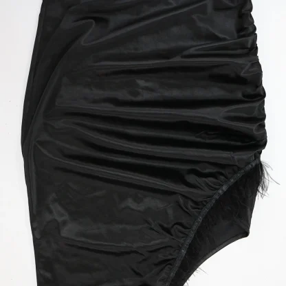 Feather-like Split Strapless Dresses - Image 5