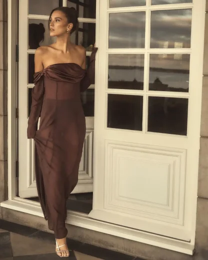See-though Mesh Strapless Dresses - Image 3