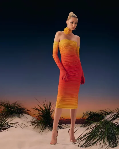 Gradient Ruched Strapless Dresses - Image 4
