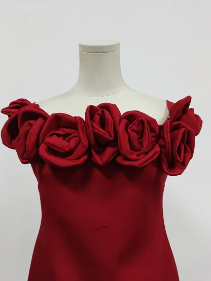 Off-shoulder Roses Strapless Dress - Image 5
