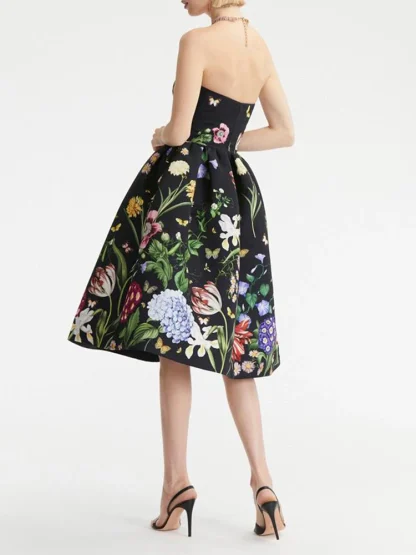 Elegant Floral Strapless Dress - Image 3