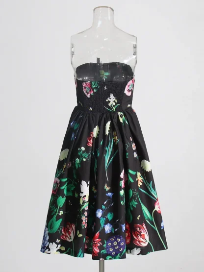 Elegant Floral Strapless Dress - Image 5
